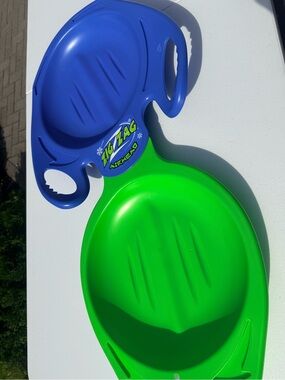 Zig Zag Twin Snow Sled